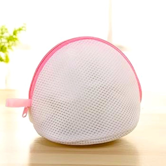 White & Pink Mesh Zipper Bra Laundry Bag - Washing Machine Intimates & Delicates - Picture 1 of 12